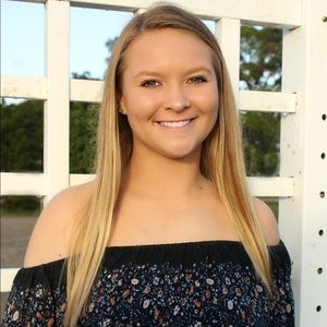 Meet your Posher, Haley